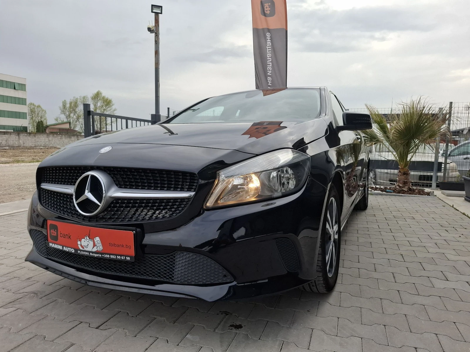 Mercedes-Benz A 160 1.6i * euro6* * facelift* * 141xkm Лизинг 