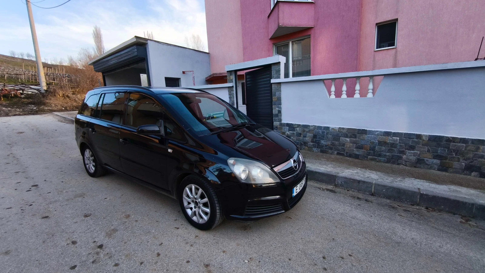 Opel Zafira  - изображение 4