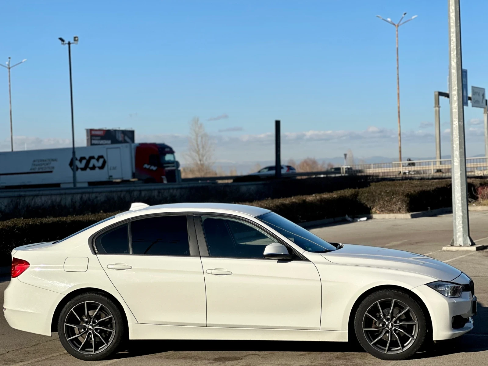 BMW 318 8zf - изображение 3