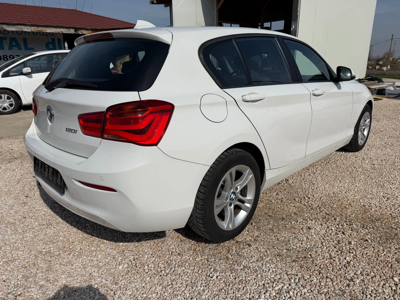 BMW 120 120i. 184к.с B48 Двигател. Автоматик!!! - изображение 4
