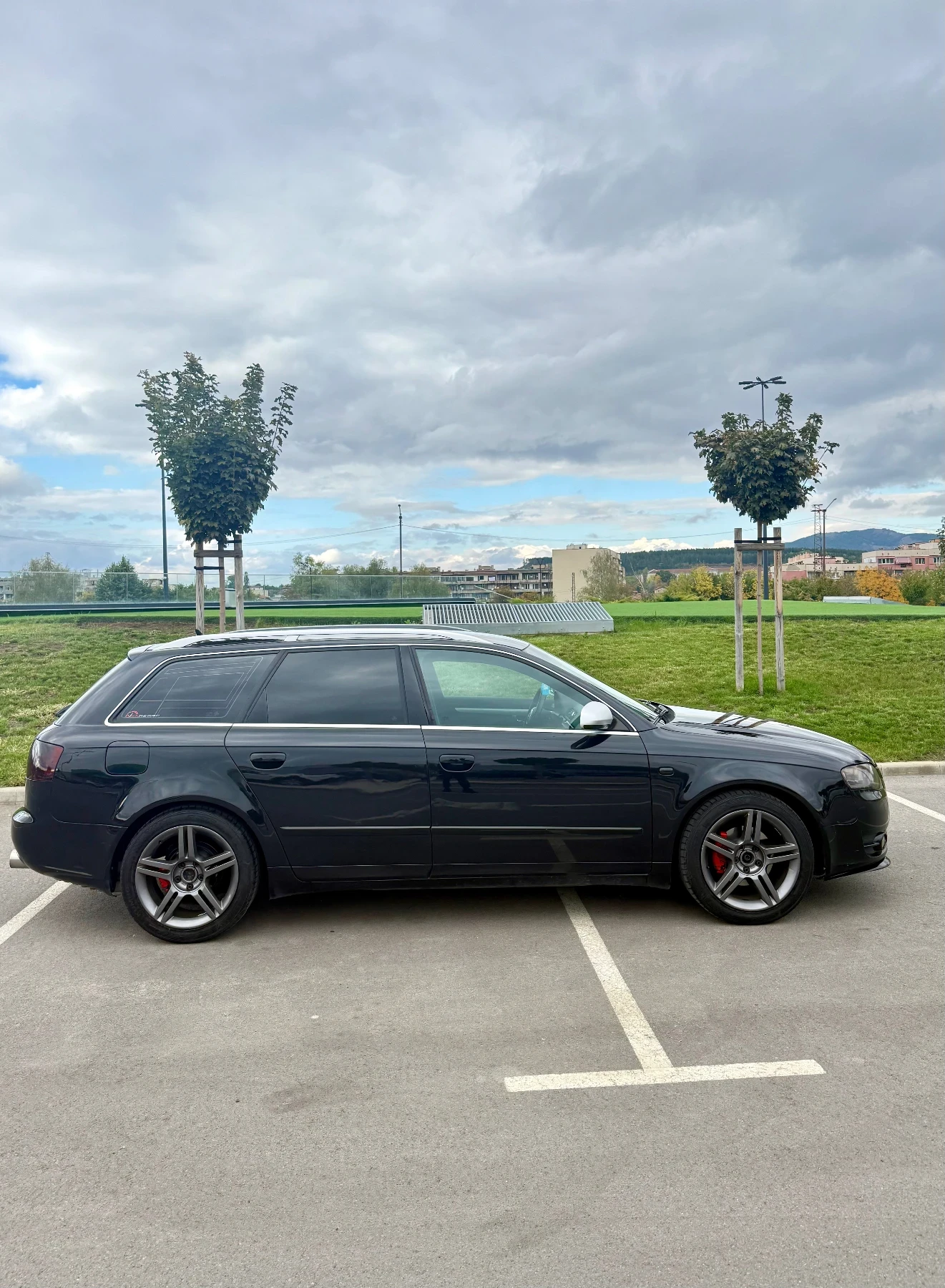 Audi A4 2.0TDI, снимка 7 - Автомобили и джипове - 53807069