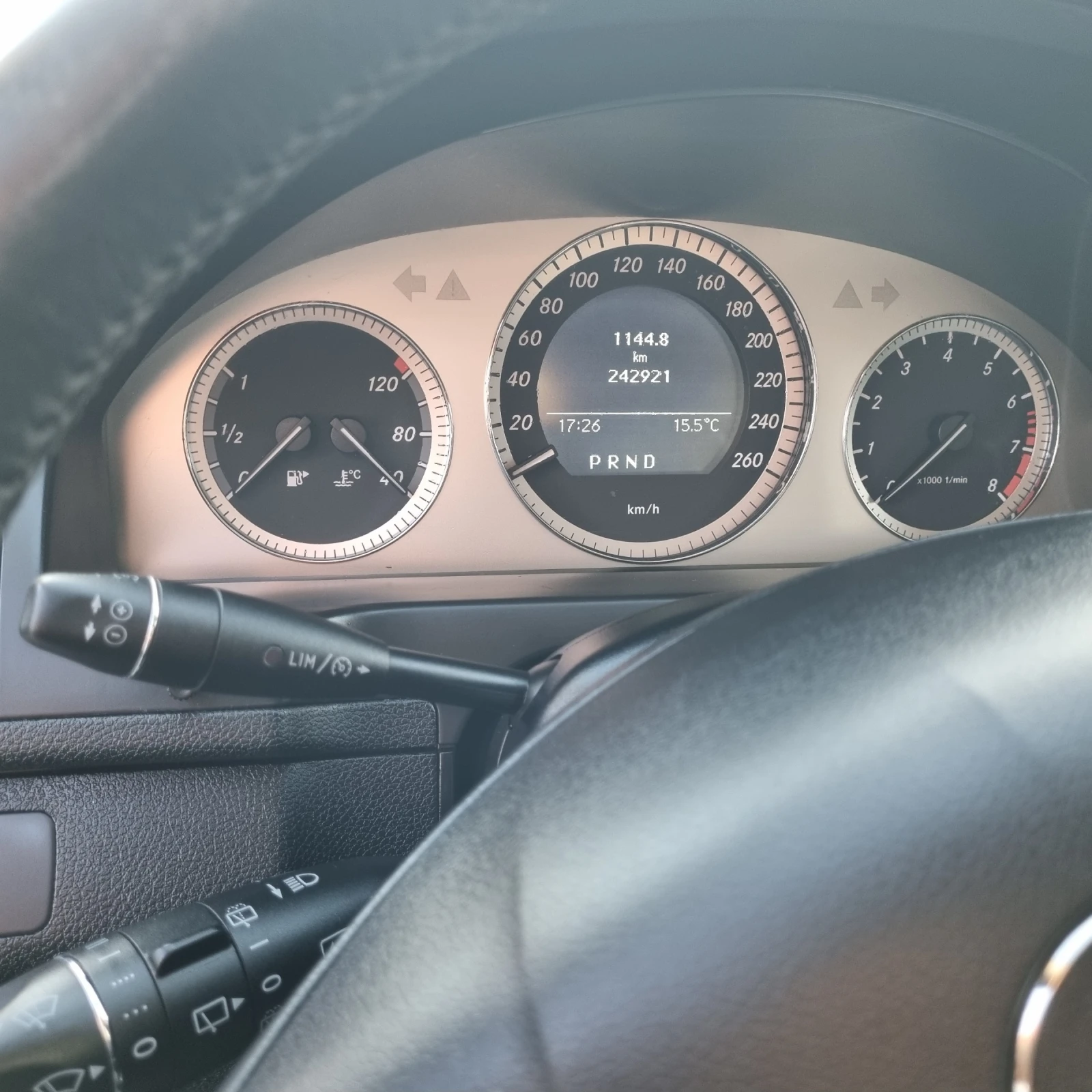 Mercedes-Benz C 180 Kompresor, снимка 12 - Автомобили и джипове - 53988532