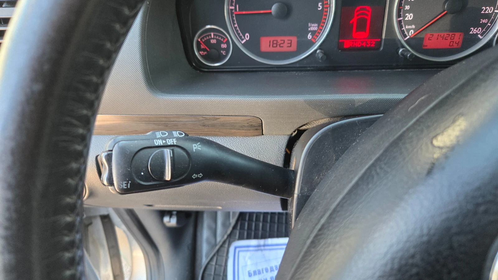 Seat Alhambra 1.9tdi  Автомат, снимка 10 - Автомобили и джипове - 54153173