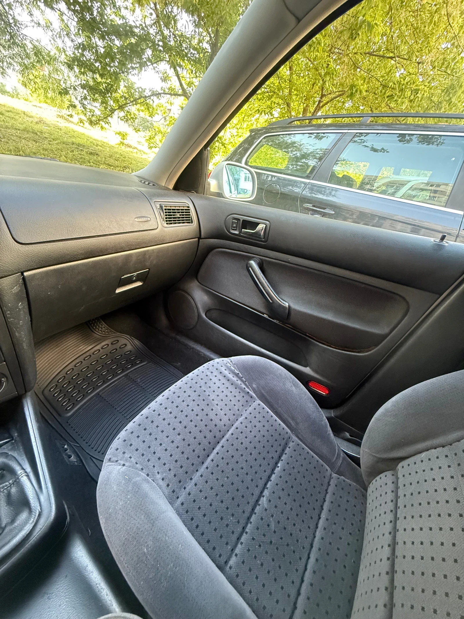 VW Golf, снимка 8 - Автомобили и джипове - 54767418
