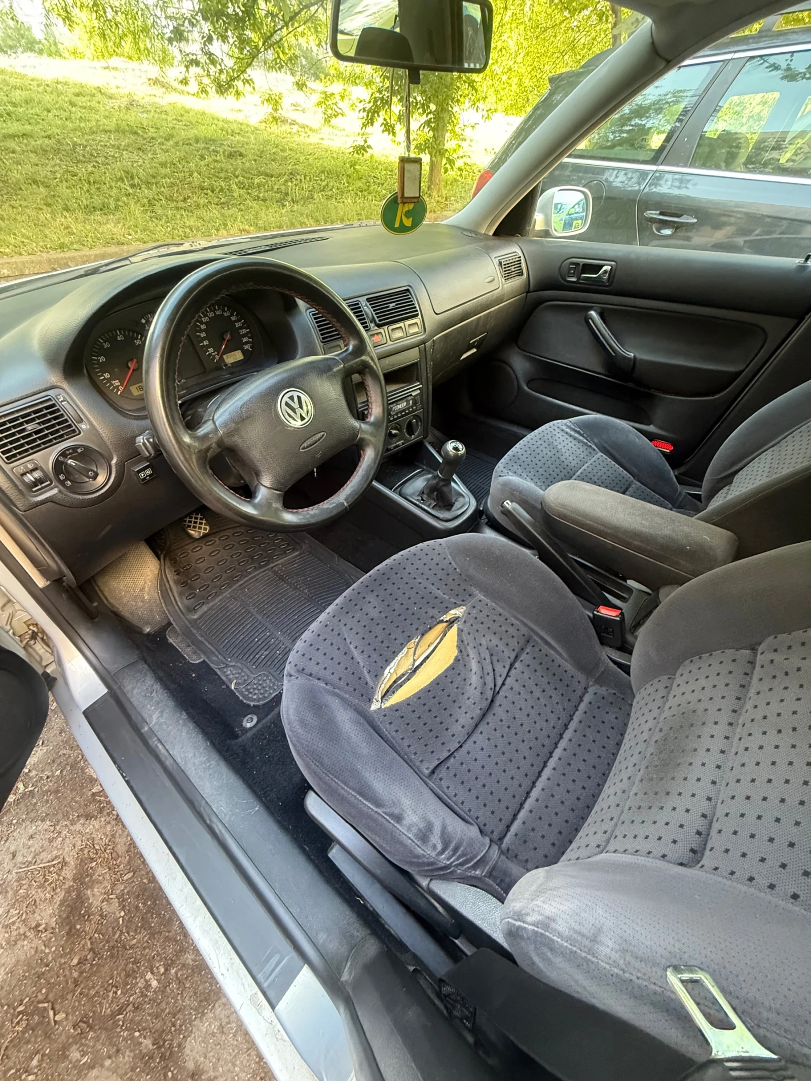 VW Golf, снимка 3 - Автомобили и джипове - 54767418