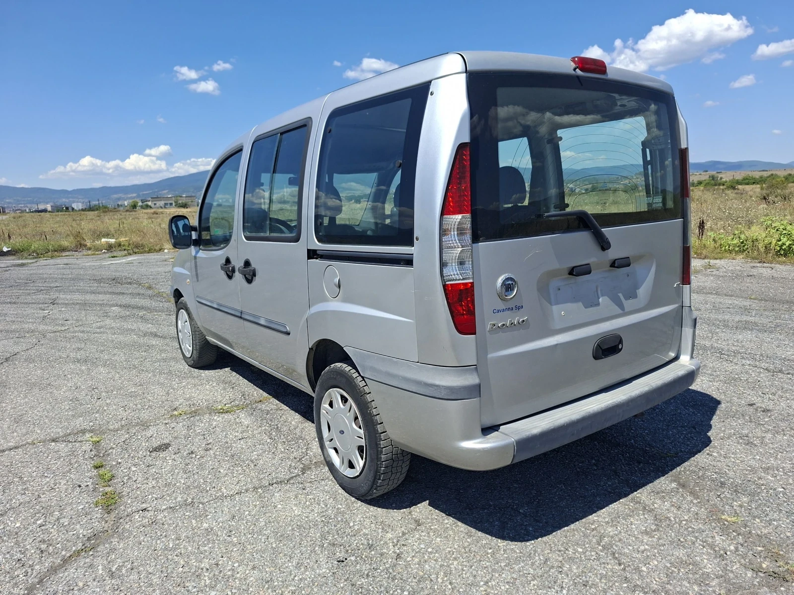 Fiat Doblo 1.9 JTD, снимка 4 - Автомобили и джипове - 55529241