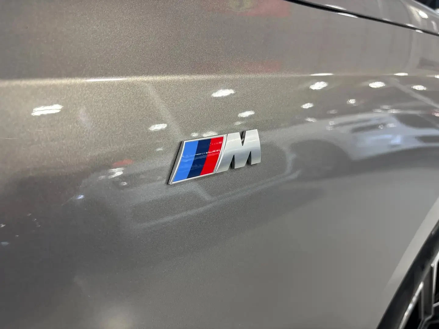 BMW i5 M60 B&W ЦЕНА ДО БЪЛГАРИЯ АВТОКРЕДИТ, снимка 7 - Автомобили и джипове - 55779667
