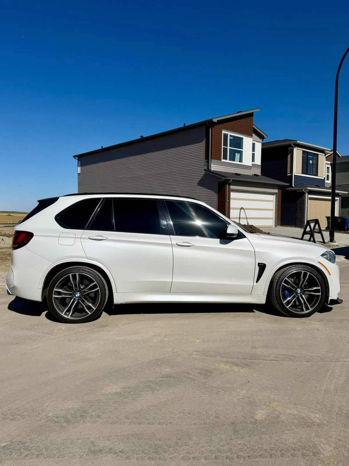 BMW X5M AWD 4dr* CARFAX* 360* Night vision* Stage 1* , снимка 3 - Автомобили и джипове - 56155680
