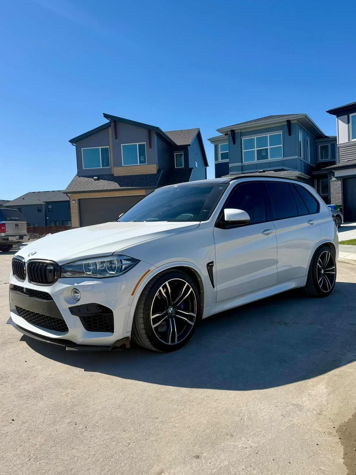 BMW X5M AWD 4dr* CARFAX* 360* Night vision* Stage 1* , снимка 2 - Автомобили и джипове - 56155680