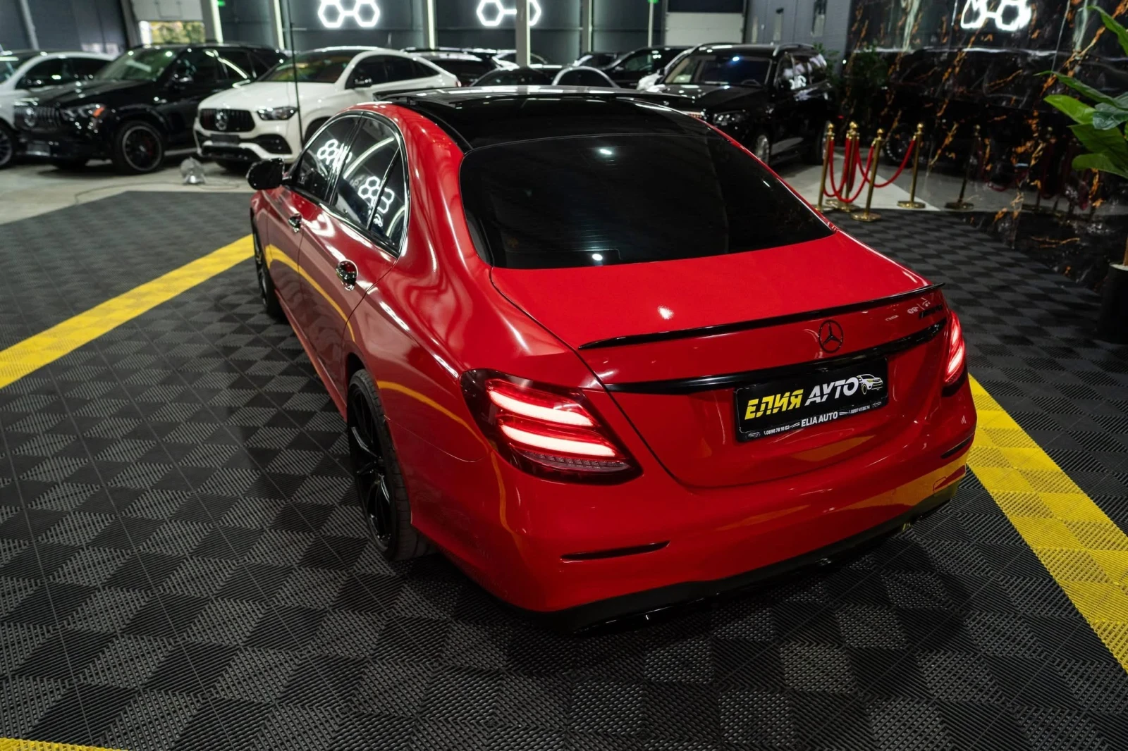 Mercedes-Benz E 220 D FULL AMG LINE LED ПАНО BURM ЛИЗИНГ 100%, снимка 7 - Автомобили и джипове - 56276869
