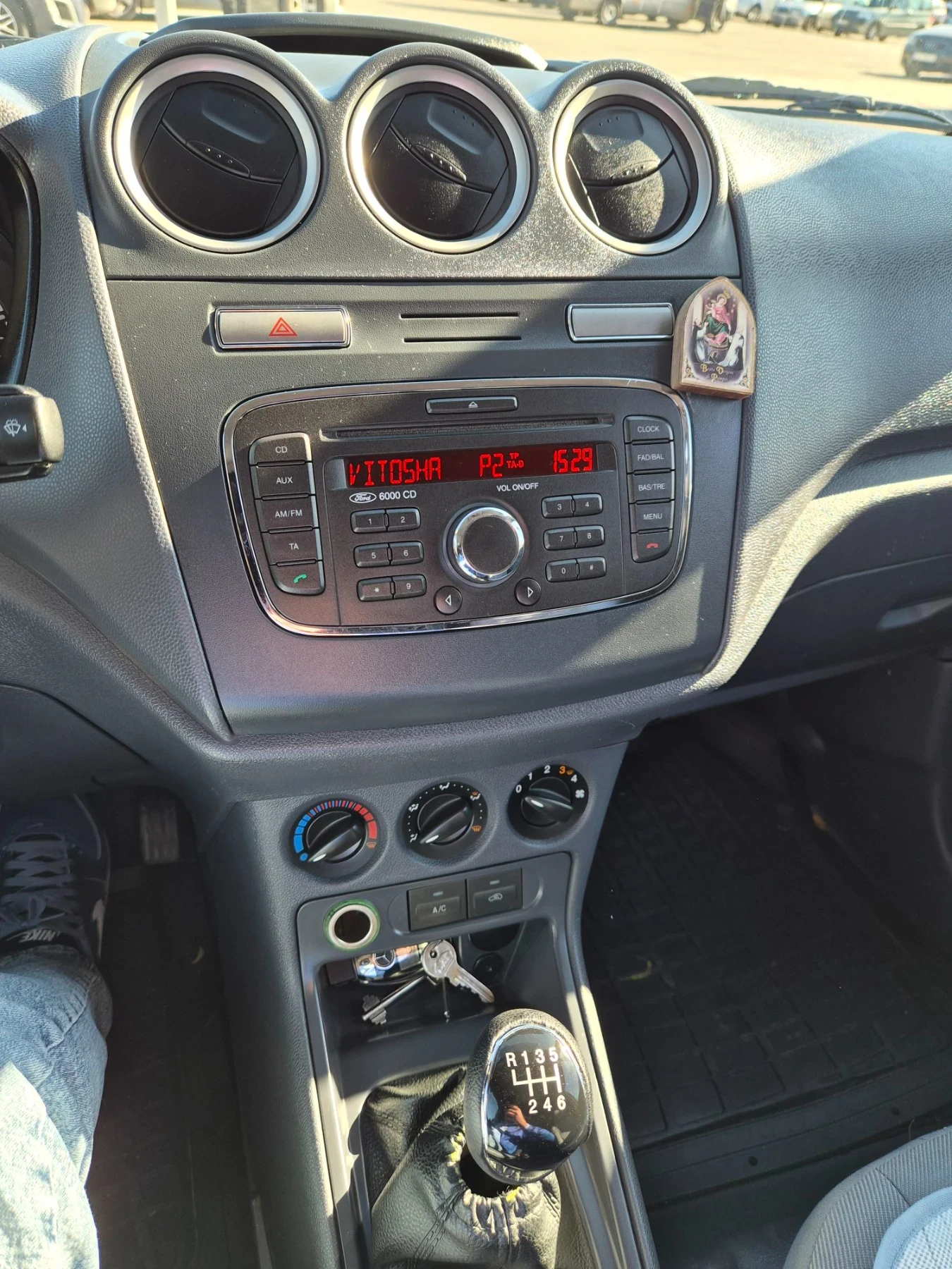 Ford Connect, снимка 12 - Автомобили и джипове - 56632974