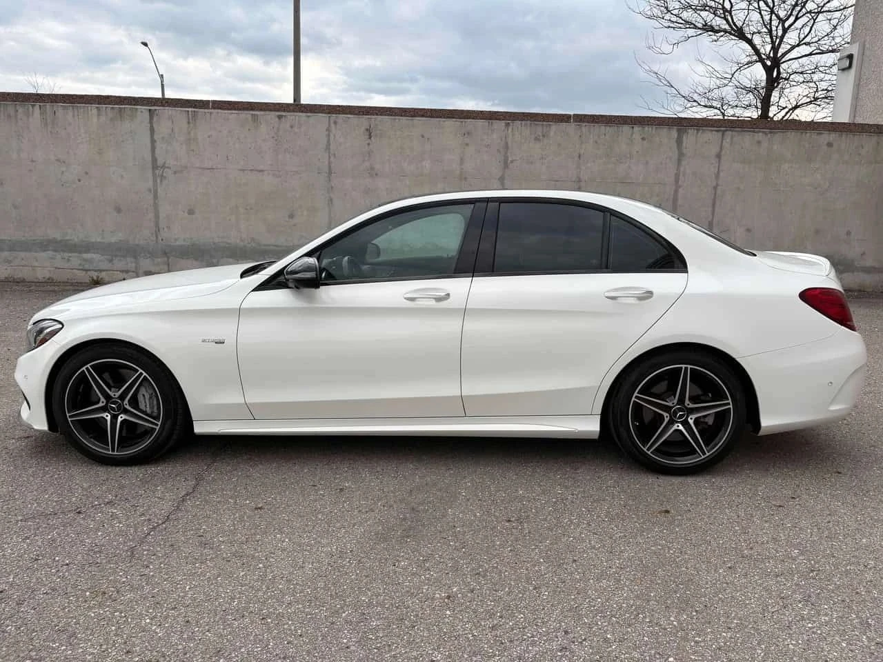 Mercedes-Benz C 43 AMG, снимка 4 - Автомобили и джипове - 56731913