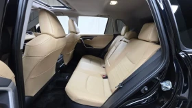 Toyota Rav4 LIMITED AWD/ОБДУХ/DISTRONIC/ПАМЕТИ/LANE ASSIST, снимка 15