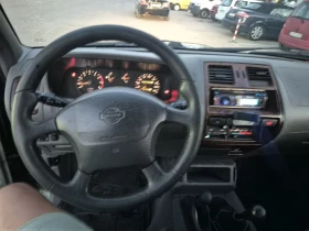 Nissan Terrano 2.4i 6+ 1 КЛИМАТИК - 10000 лв. - 78809767 11