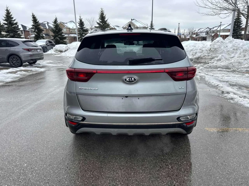 Kia Sportage  EX/Нави/Подгрев/Следене на ленти/, снимка 5 - Автомобили и джипове - 53563961