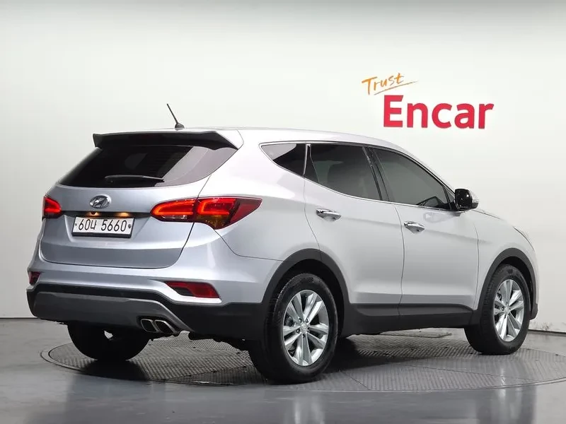 Hyundai Santa fe 2.0, снимка 2 - Автомобили и джипове - 54871261