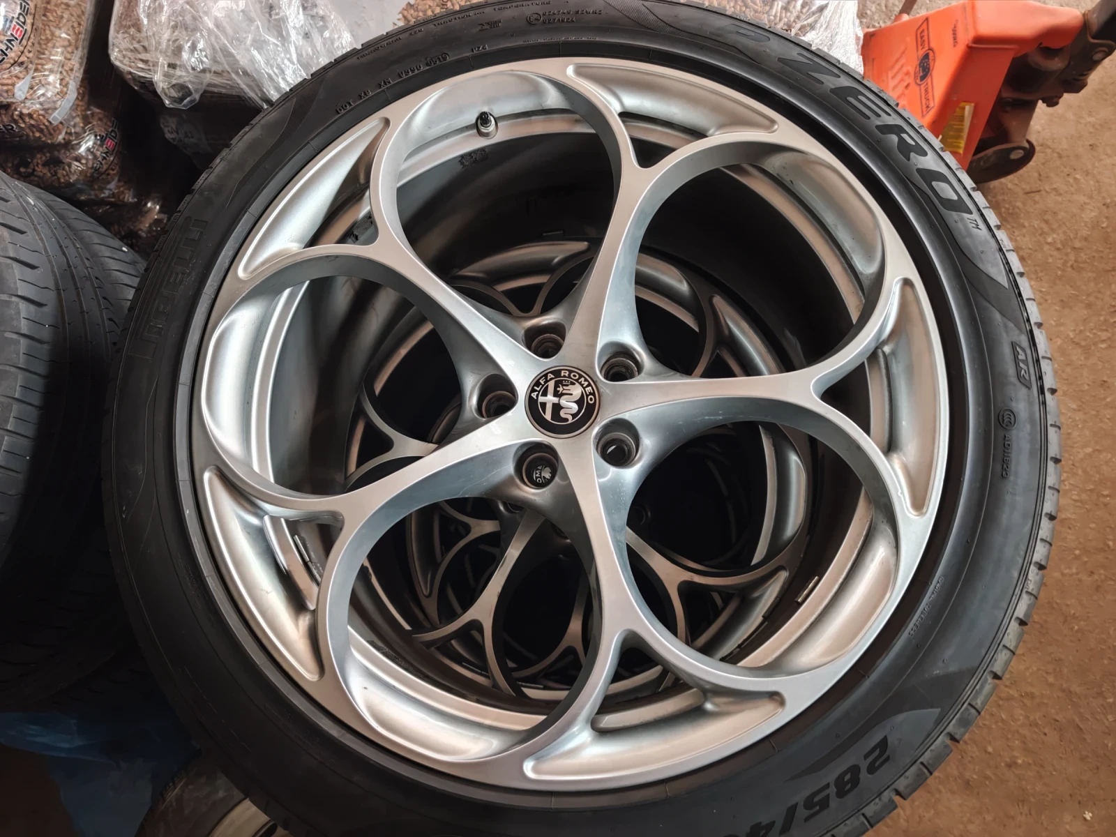 Alfa Romeo Stelvio QUADROFOGLIO  | Mobile.bg � ����������� 10