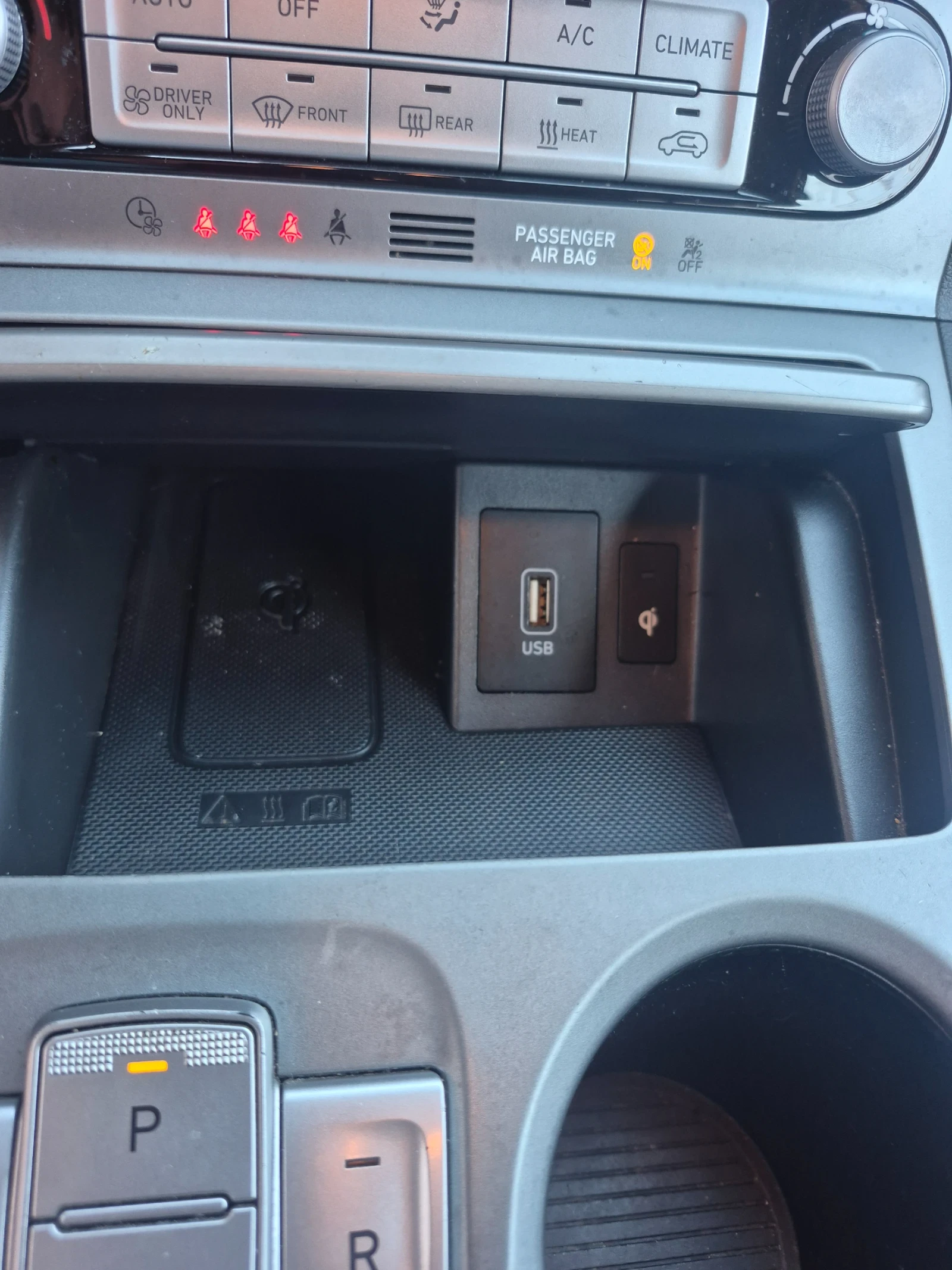 Hyundai Kona, снимка 15 - Автомобили и джипове - 53734530