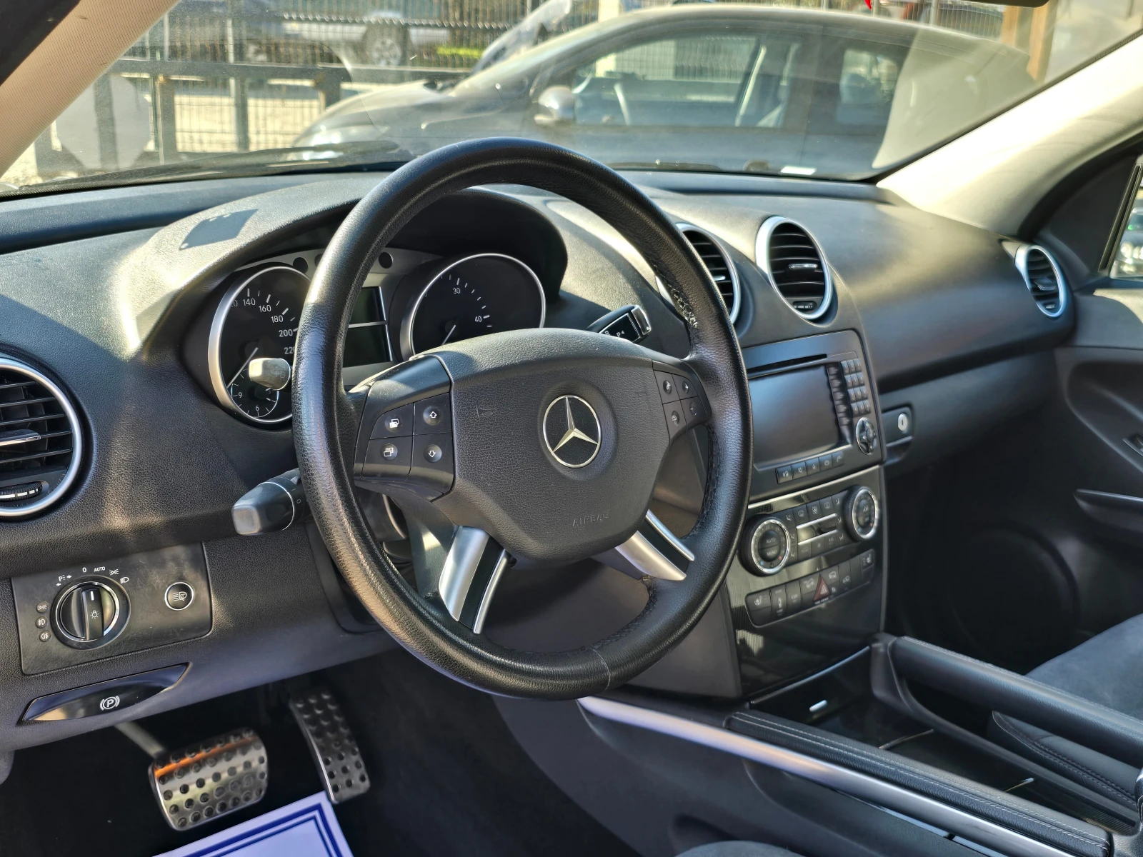 Mercedes-Benz ML 320 CDi/Авт./Лизинг, снимка 8 - Автомобили и джипове - 54139024