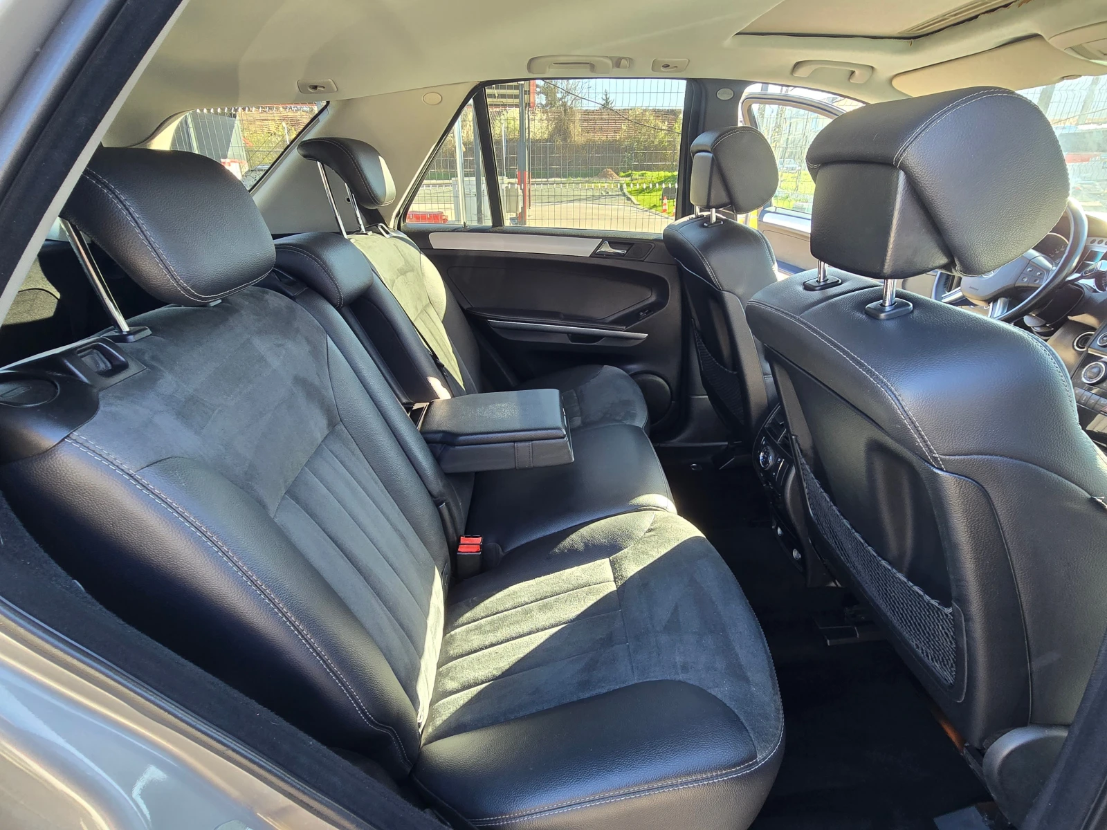 Mercedes-Benz ML 320 CDi/Авт./Лизинг, снимка 11 - Автомобили и джипове - 54139024