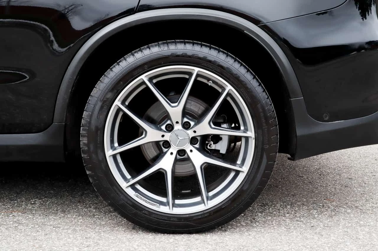 Mercedes-Benz GLC AMG 43  CARFAX, снимка 7 - Автомобили и джипове - 54396472