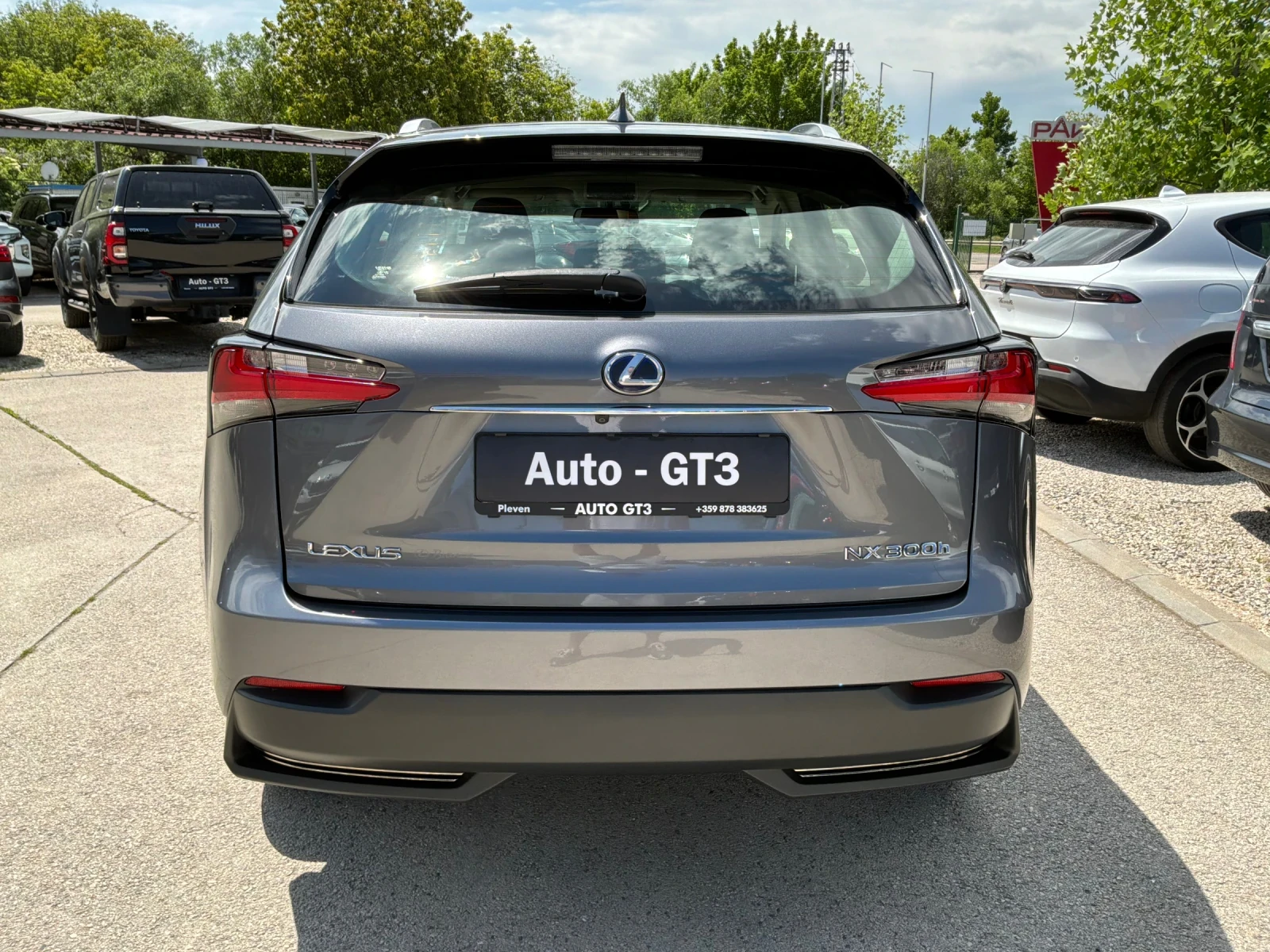 Lexus NX 300h 2.5h 197к.с 4х4 Обслужена и с Гаранция на батерия , снимка 5 - Автомобили и джипове - 54572687