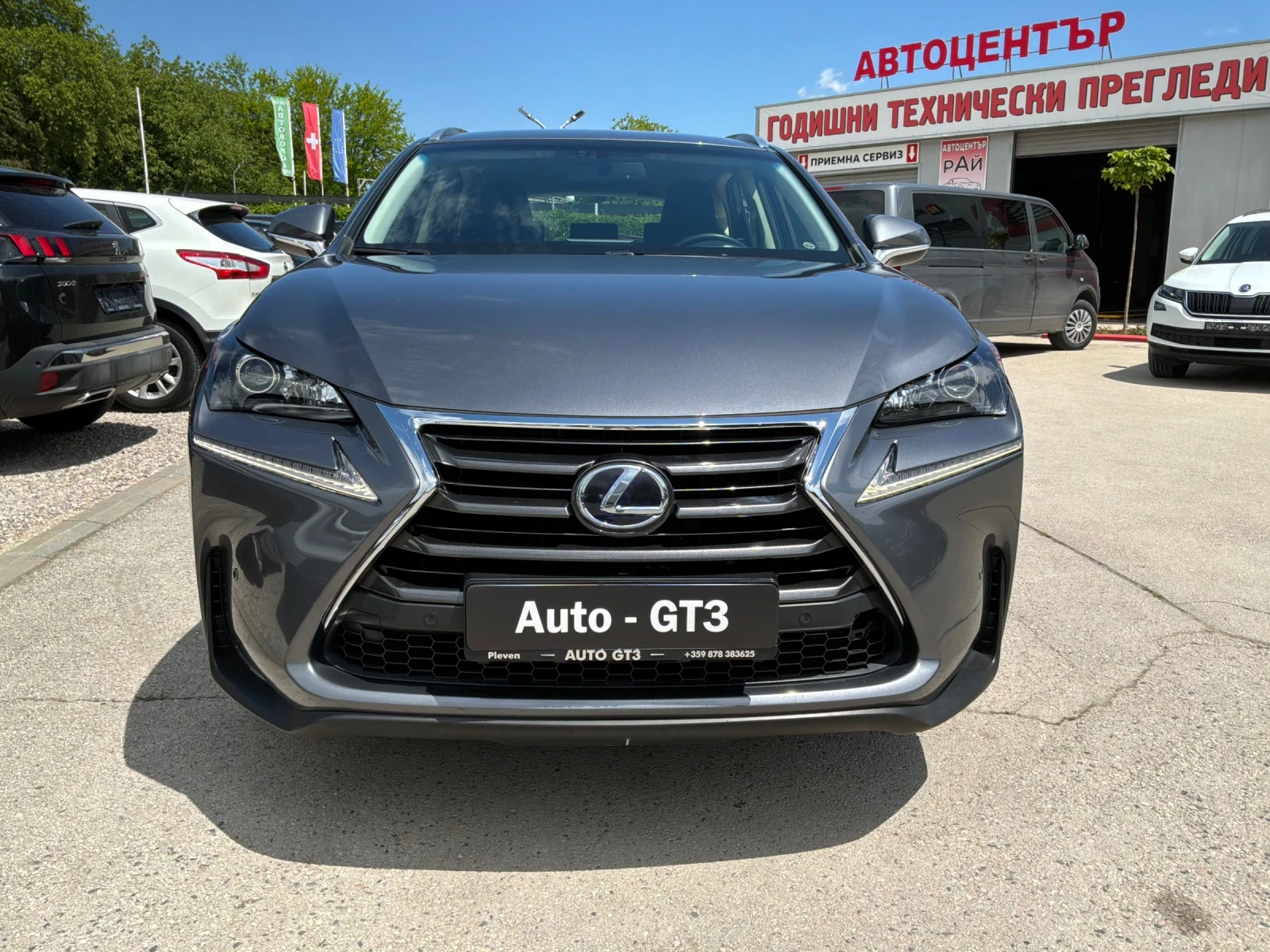 Lexus NX 300h 2.5h 197к.с 4х4 Обслужена и с Гаранция на батерия , снимка 2 - Автомобили и джипове - 54572687