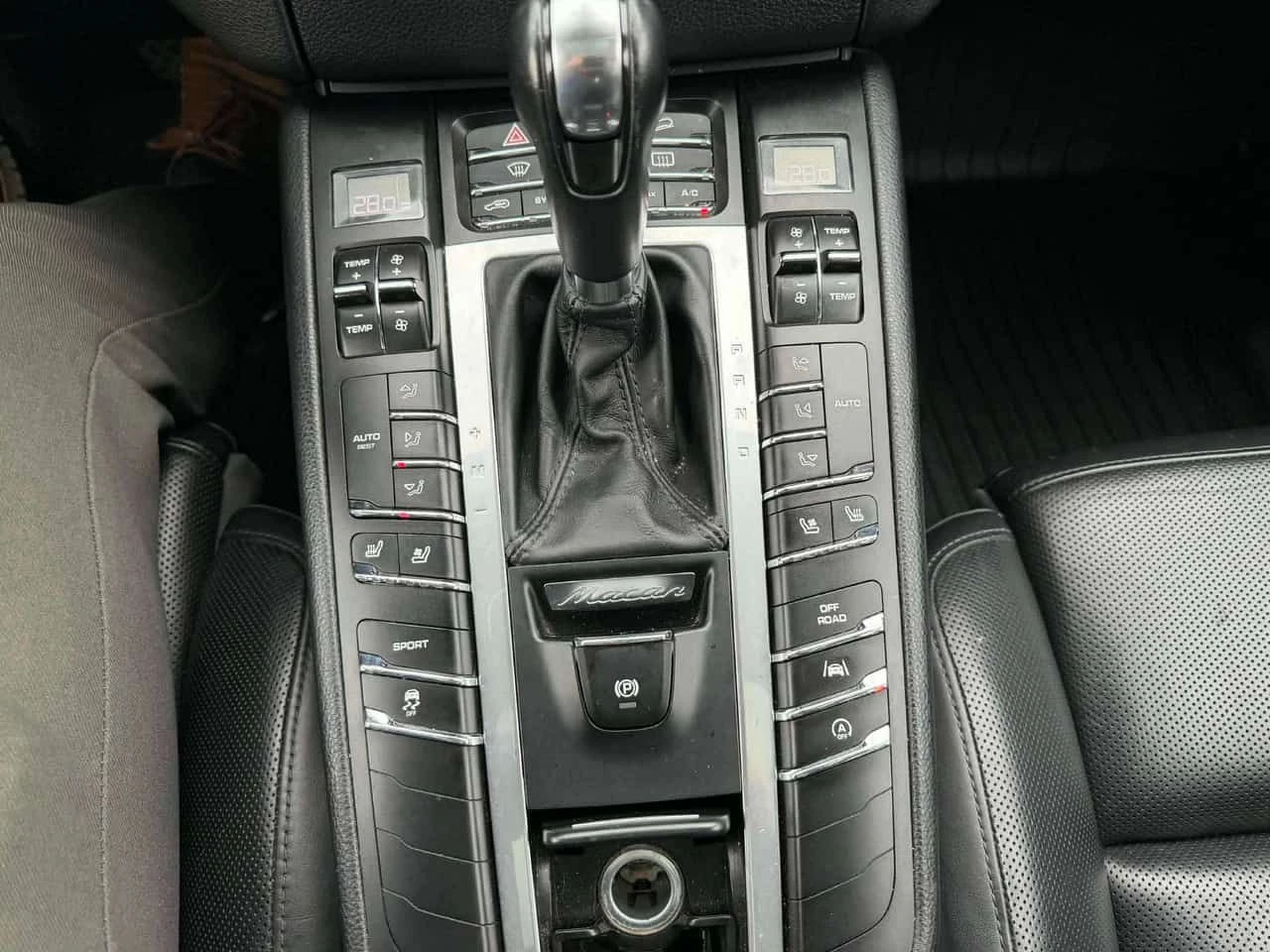 Porsche Macan * AWD * ОБДУВХАНЕ* BOSE* ПАНОРАМА* , снимка 9 - Автомобили и джипове - 54573839