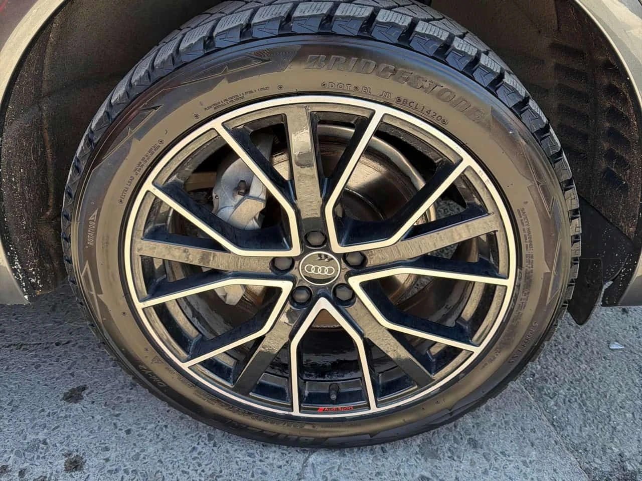 Audi Q5 Progressiv| DISTRONIC| ПОДГРЕВИ| ПАНОРАМА| CARFAX, снимка 6 - Автомобили и джипове - 54633130