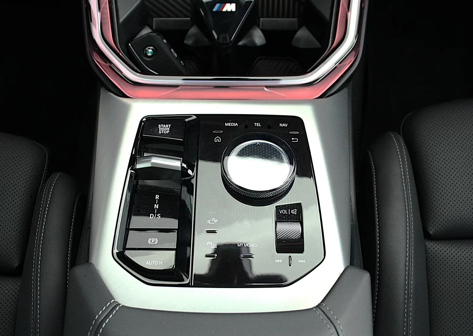 BMW X3 30е / M-SPORT / HARMON KARDON / PANO / 360 / HUD /, снимка 9 - Автомобили и джипове - 54752814