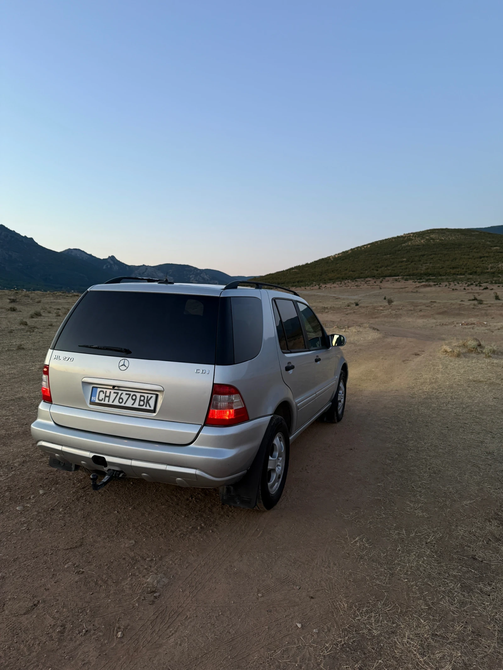 Mercedes-Benz ML 270, снимка 4 - Автомобили и джипове - 55683475