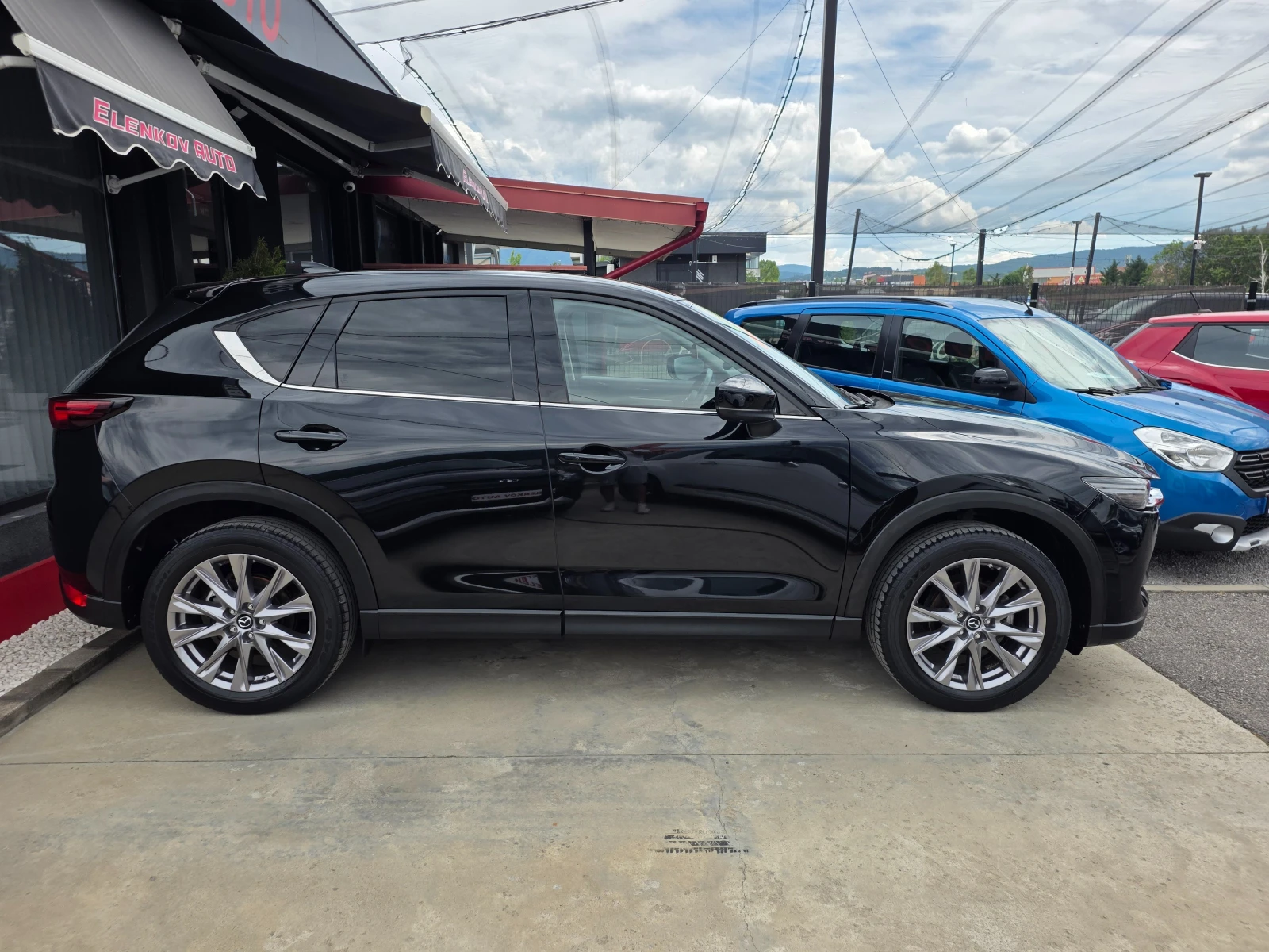Mazda CX-5 FACLIFT 2020г 2.5I-194к.с-EURO 6d-4X4-ШВЕЙЦАРИЯ, снимка 5 - Автомобили и джипове - 55212290