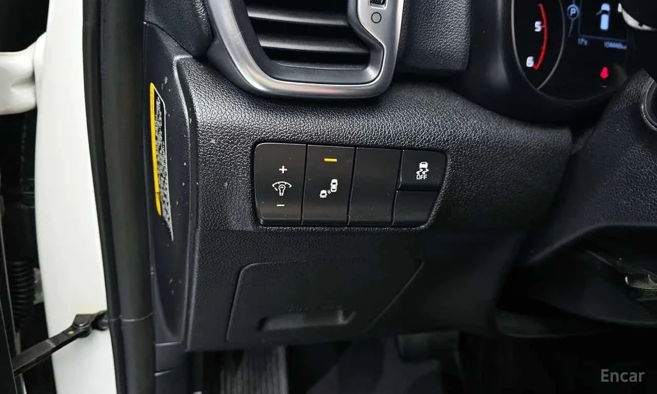 Kia Sportage * Diesel 2WD Noblesse * ЦЕНА ДО БГ, снимка 16 - Автомобили и джипове - 55629767