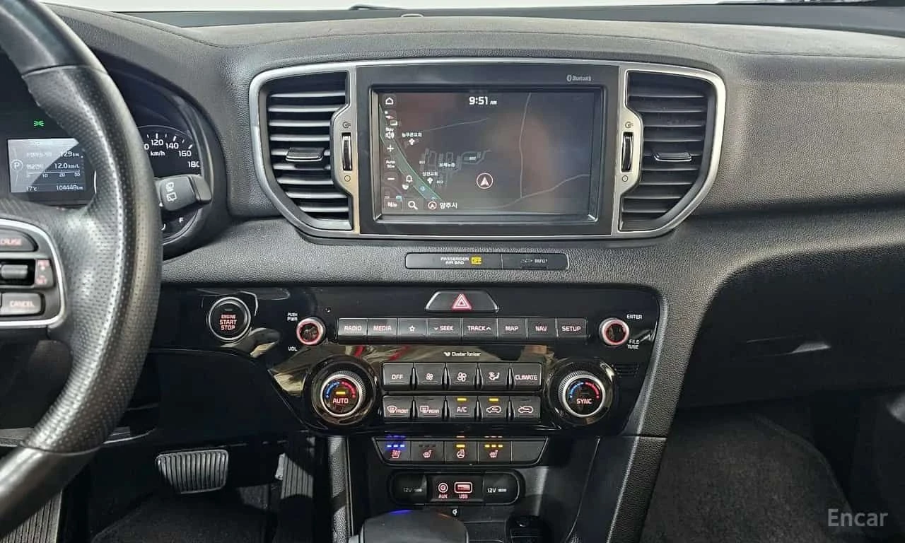 Kia Sportage * Diesel 2WD Noblesse * ЦЕНА ДО БГ, снимка 13 - Автомобили и джипове - 55629767