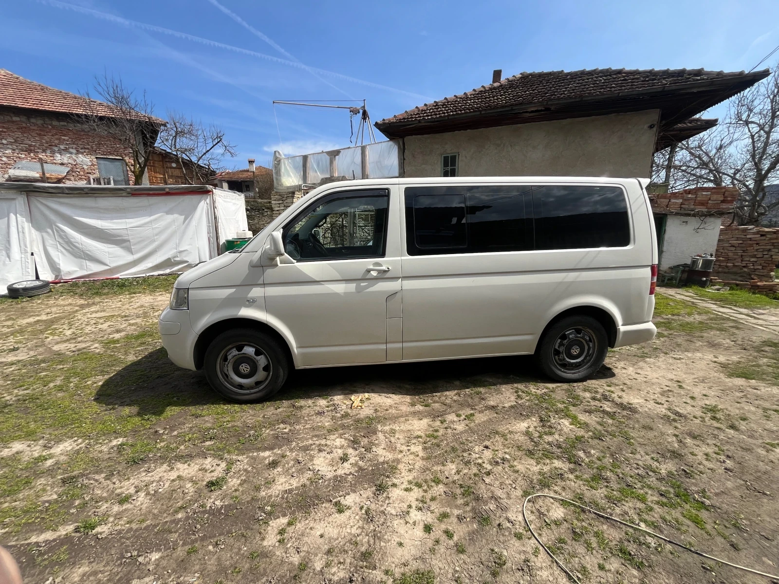 VW T5, снимка 3 - Бусове и автобуси - 53990434
