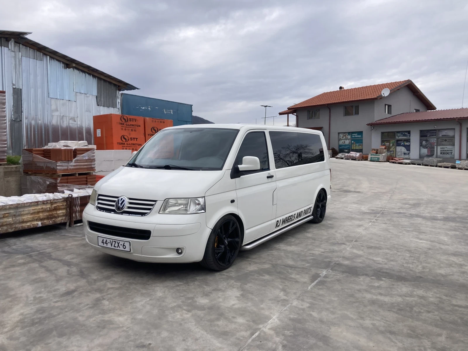 VW Transporter 1.9 TDI + 