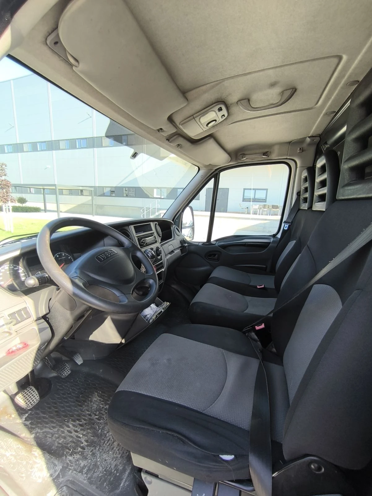 Iveco Daily, снимка 9 - Бусове и автобуси - 54685484