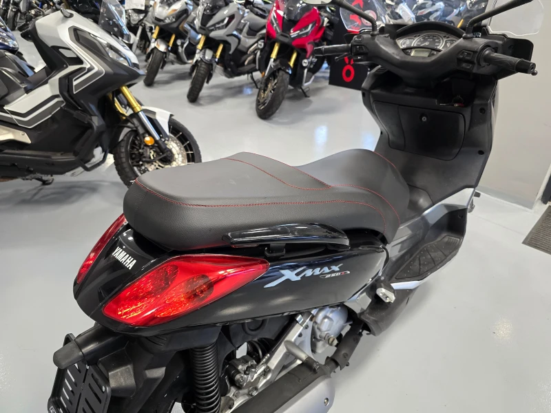 Yamaha X-max 250ie, 2008г., Обслужен!, снимка 10 - Мотоциклети и мототехника - 51542424