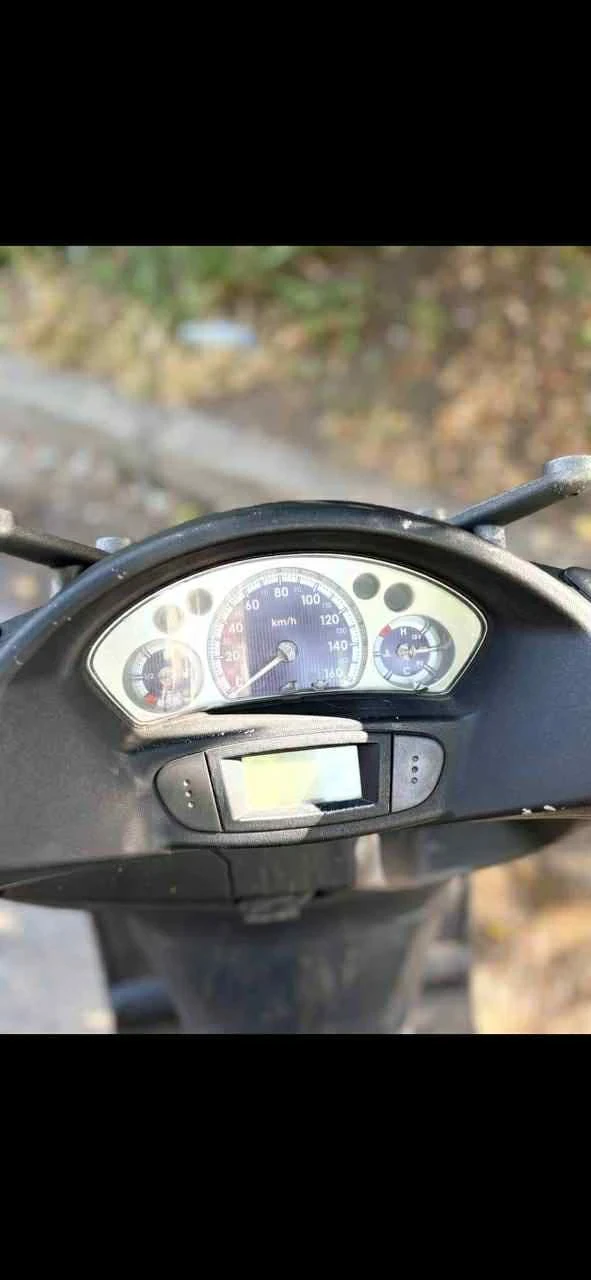 Yamaha Versity 300  - изображение 6