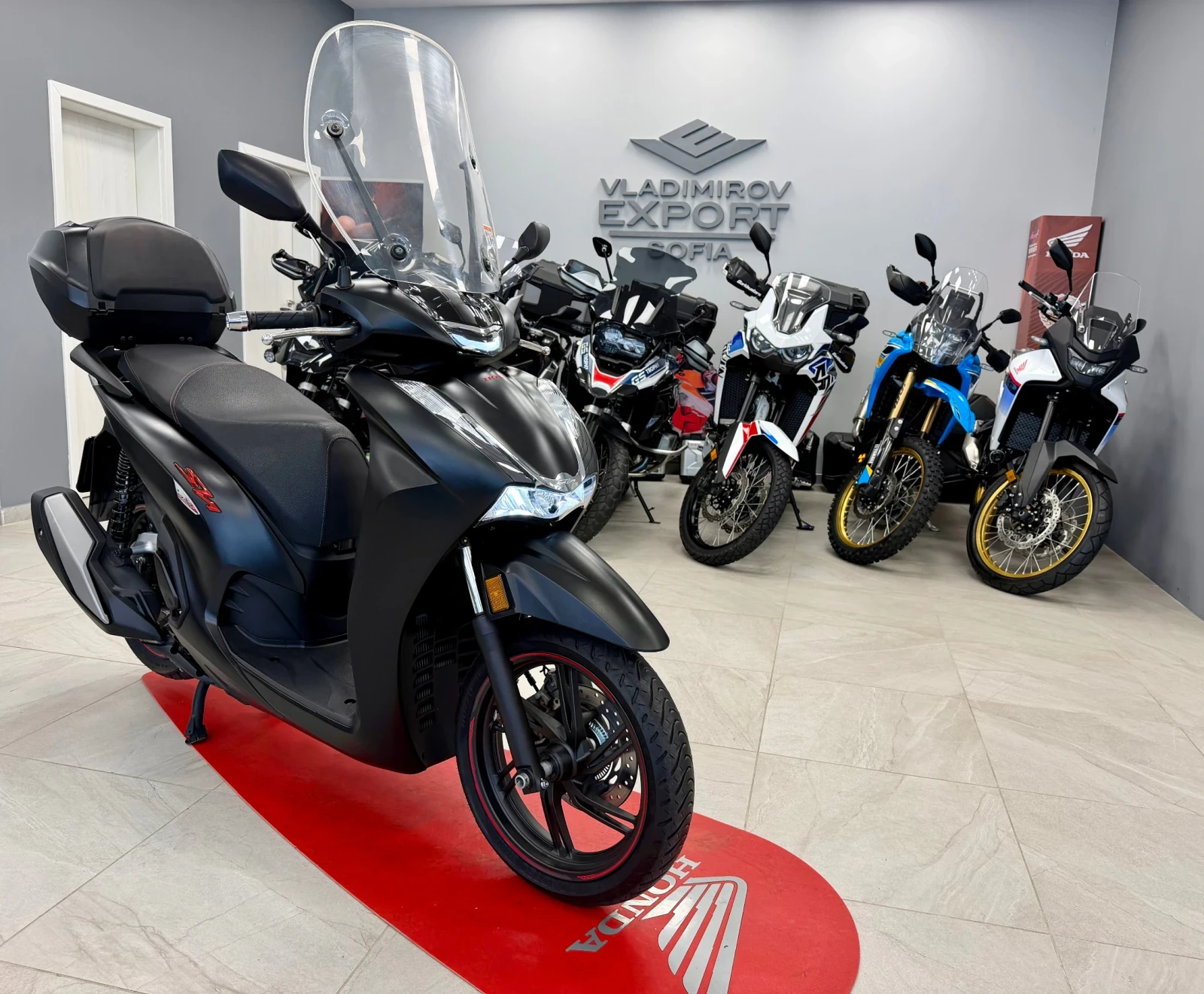 Honda Sh 350 ABS TCS 2022 - 349 лв/месец, снимка 11 - Мотоциклети и мототехника - 50932144