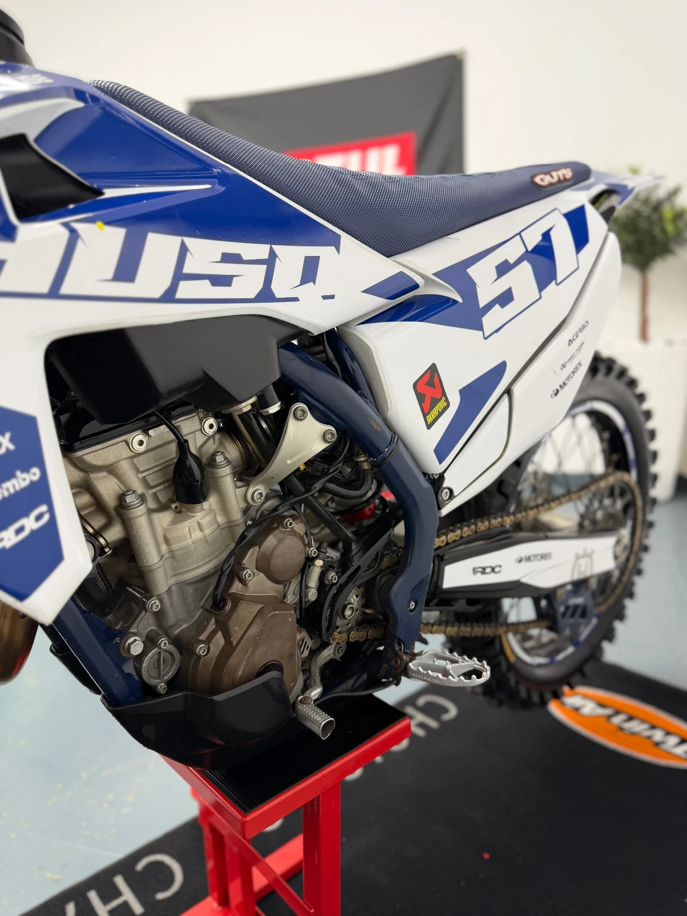 Husqvarna FC 250 2022г. /2 режима /Трашън /Лънч /Стартер , снимка 8 - Мотоциклети и мототехника - 54160921