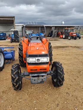 Трактор Kubota скайтрак , снимка 2