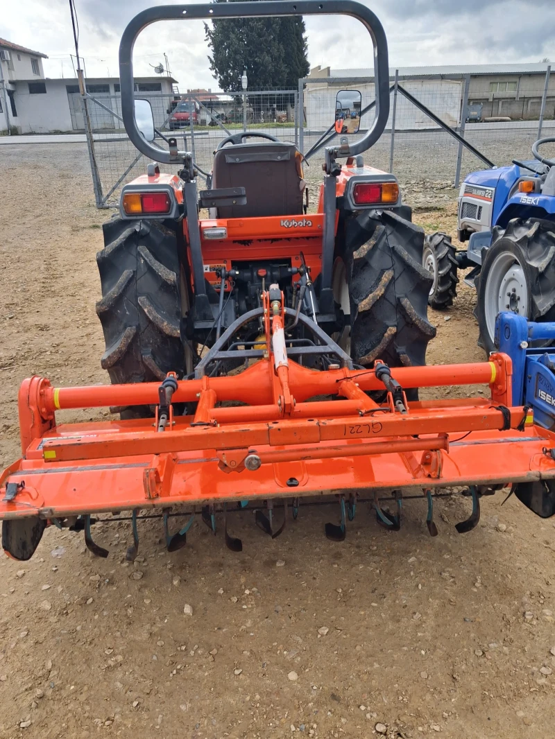 Трактор Kubota скайтрак , снимка 5 - Селскостопанска техника - 53021021