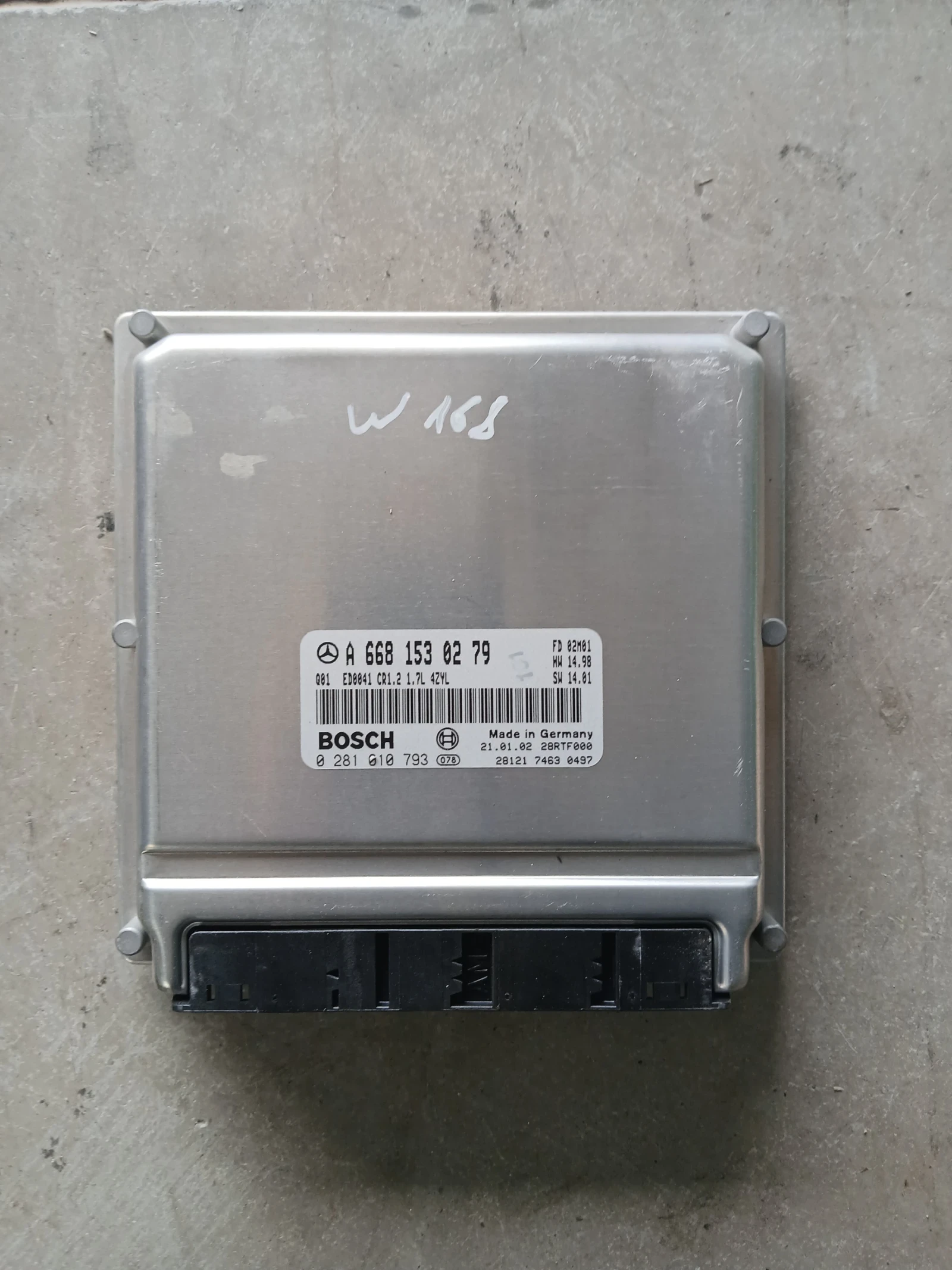 A668 153 02 79 Компютър Mercedes W168