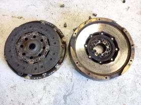 Маховик Тойота Рав4 2.2дкат (ч)