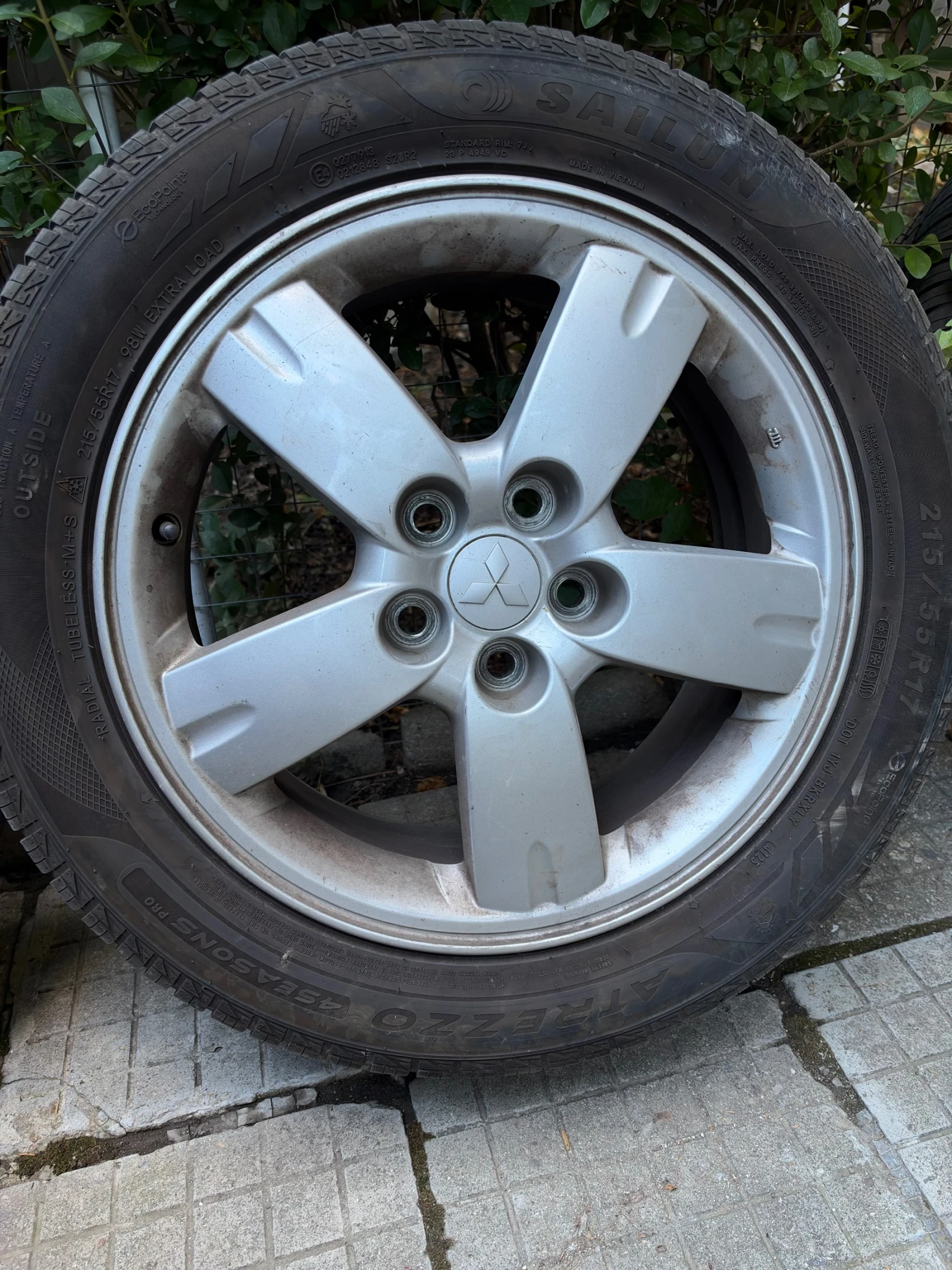 ���� � ������ 215/55R17 | Mobile.bg � ����������� 2