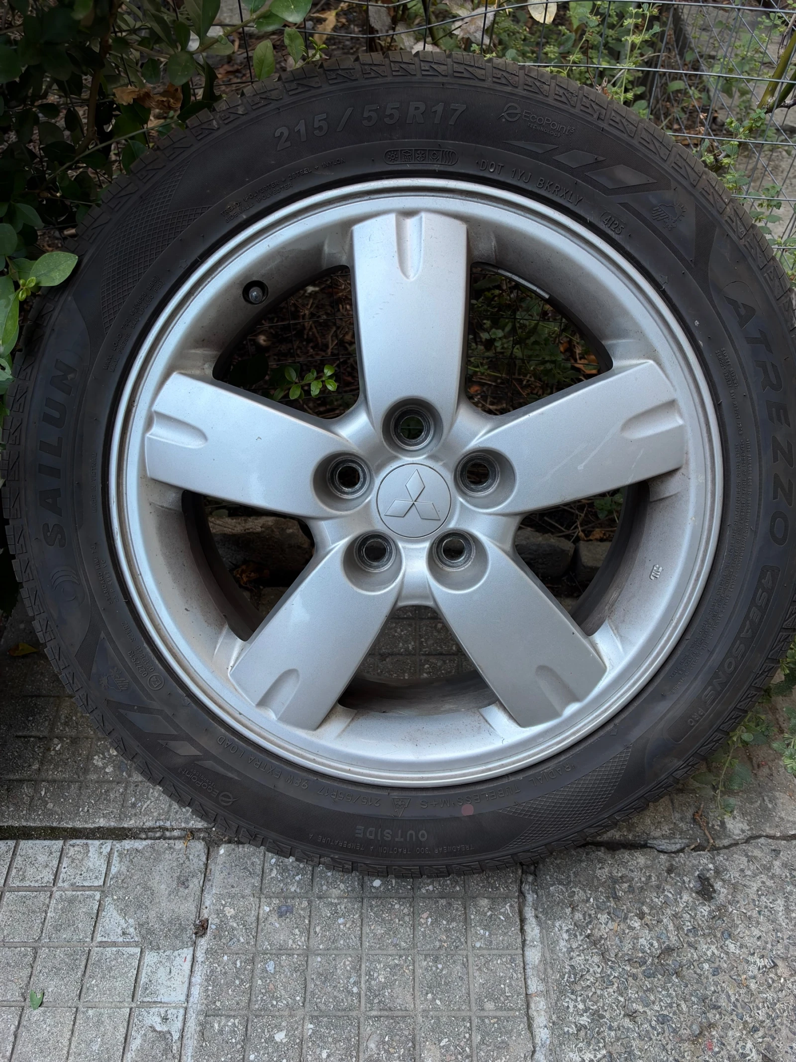Гуми с джанти Sailun 215/55R17