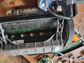 Tesla Model X Части за тесла и  Mercedes b250 elektrik draive , снимка 3