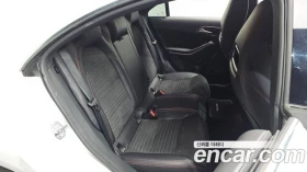 Mercedes-Benz CLA 220, снимка 11