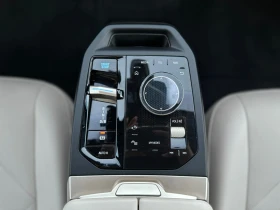 BMW iX xDrive 40* HEAD UP* - 89999 лв. - 33130819 16